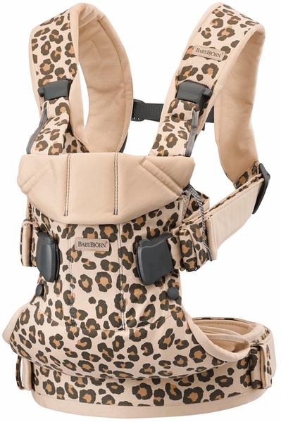 BabyBjörn Baby Carrier One Cotton, Beige Leopard